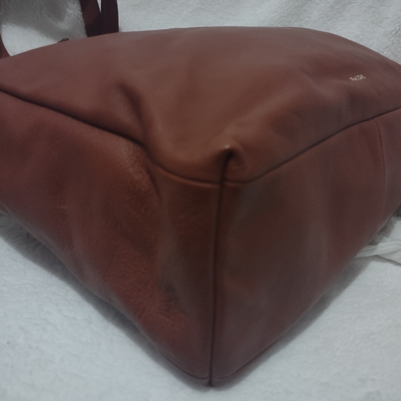 Fossils Sydney Brown Leather Shopper Tote - Picture 6 of 12